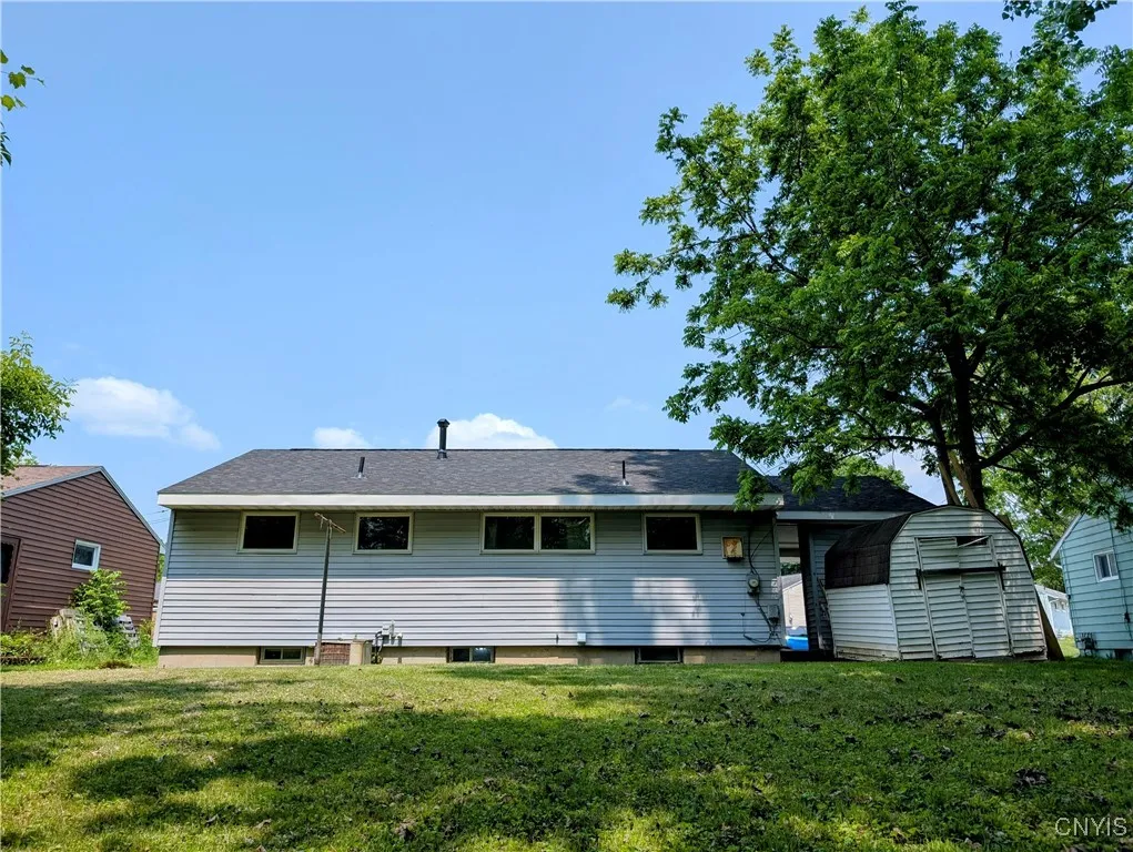 6 Cotty Drive, Dewitt, New York 13057, De Witt, New York 13057, 3 Bedrooms Bedrooms, 5 Rooms Rooms,1 BathroomBathrooms,Residential,Closed,6 Cotty Drive, Dewitt, New York 13057,S1614629