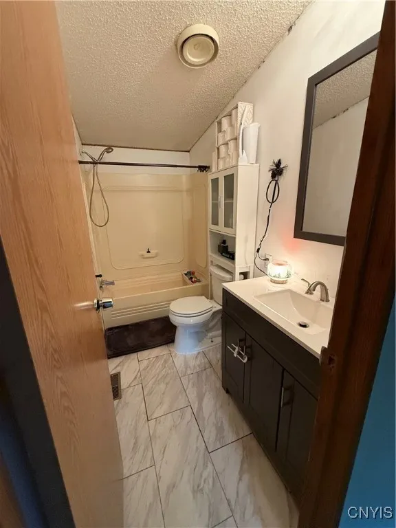 446 Berberick Road, Litchfield, New York 13340, Litchfield, New York 13340, 3 Bedrooms Bedrooms, 10 Rooms Rooms,2 BathroomsBathrooms,Residential,Closed,446 Berberick Road, Litchfield, New York 13340,0,S1614361