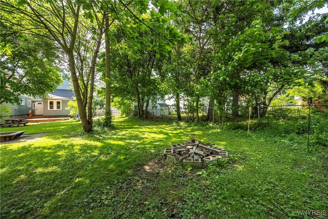 731 Plymouth Avenue, Buffalo, New York 14213, Buffalo, New York 14213, 3 Bedrooms Bedrooms, 7 Rooms Rooms,1 BathroomBathrooms,Residential,Closed,731 Plymouth Avenue, Buffalo, New York 14213,B1614480