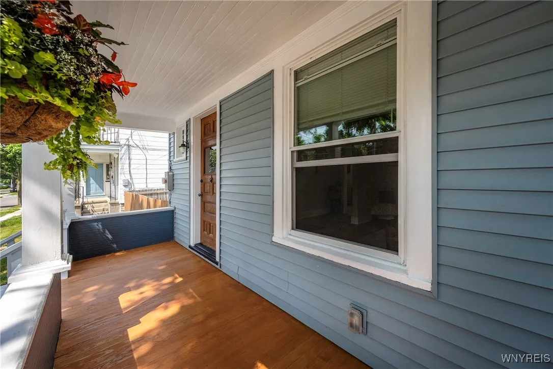 731 Plymouth Avenue, Buffalo, New York 14213, Buffalo, New York 14213, 3 Bedrooms Bedrooms, 7 Rooms Rooms,1 BathroomBathrooms,Residential,Closed,731 Plymouth Avenue, Buffalo, New York 14213,B1614480