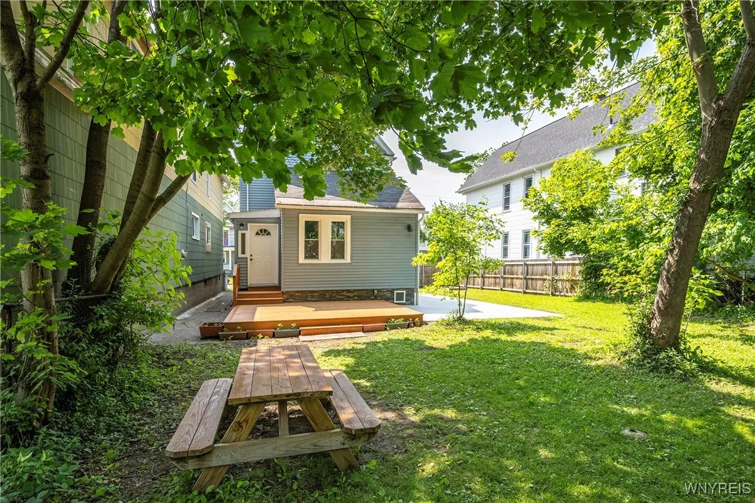 731 Plymouth Avenue, Buffalo, New York 14213, Buffalo, New York 14213, 3 Bedrooms Bedrooms, 7 Rooms Rooms,1 BathroomBathrooms,Residential,Closed,731 Plymouth Avenue, Buffalo, New York 14213,B1614480