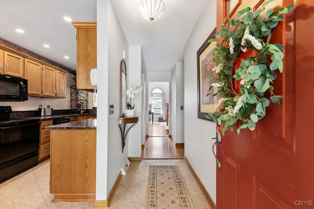 5810 Nobleton Circle, Onondaga, New York 13078, Onondaga, New York 13078, 2 Bedrooms Bedrooms, 7 Rooms Rooms,1 BathroomBathrooms,Residential,Closed,5810 Nobleton Circle, Onondaga, New York 13078,S1613734