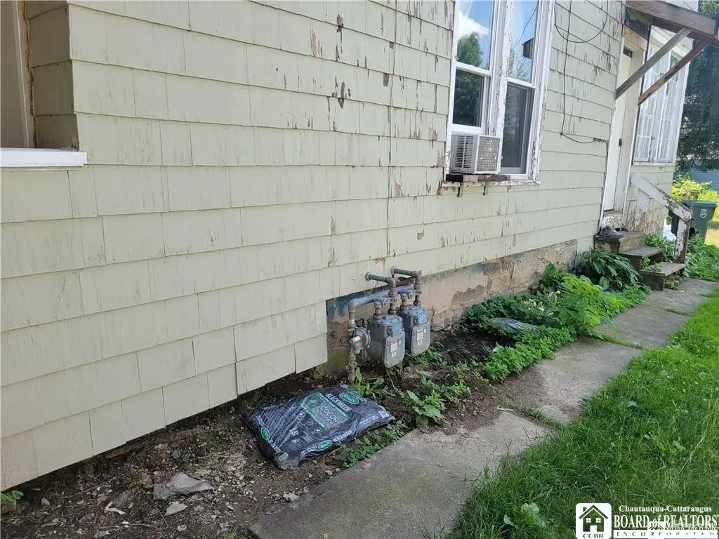 116 Park Street, Jamestown, New York 14701, Jamestown, New York 14701, 4 Bedrooms Bedrooms, ,2 BathroomsBathrooms,Residential,Closed,116 Park Street, Jamestown, New York 14701,0,R1614155