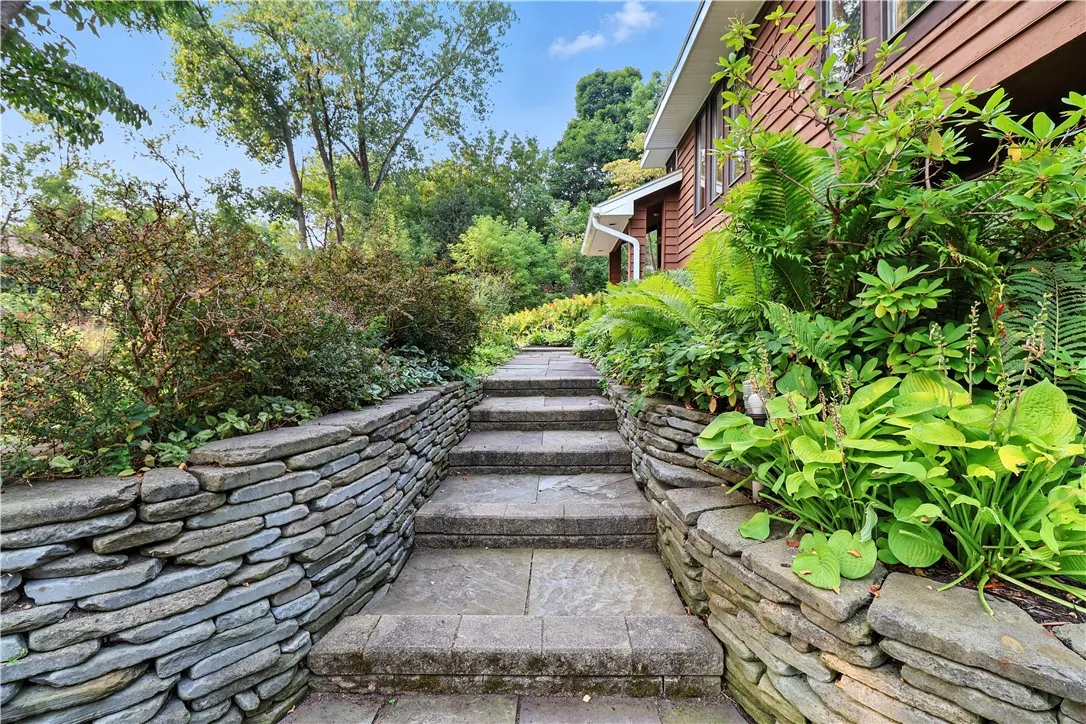 1324 New Seabury Lane, Victor, New York 14564, Victor, New York 14564, 4 Bedrooms Bedrooms, 8 Rooms Rooms,3 BathroomsBathrooms,Residential,Closed,1324 New Seabury Lane, Victor, New York 14564,0,R1614437