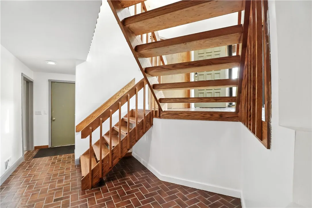 1324 New Seabury Lane, Victor, New York 14564, Victor, New York 14564, 4 Bedrooms Bedrooms, 8 Rooms Rooms,3 BathroomsBathrooms,Residential,Closed,1324 New Seabury Lane, Victor, New York 14564,0,R1614437