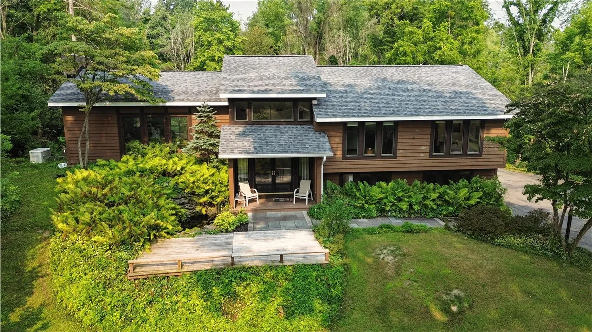 1324 New Seabury Lane, Victor, New York 14564, Victor, New York 14564, 4 Bedrooms Bedrooms, 8 Rooms Rooms,3 BathroomsBathrooms,Residential,Closed,1324 New Seabury Lane, Victor, New York 14564,0,R1614437