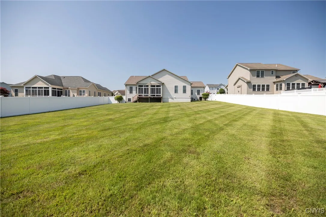 5144 Lyle Drive, Clay, New York 13041, Clay, New York 13041, 3 Bedrooms Bedrooms, 7 Rooms Rooms,2 BathroomsBathrooms,Residential,Closed,5144 Lyle Drive, Clay, New York 13041,0,S1614743