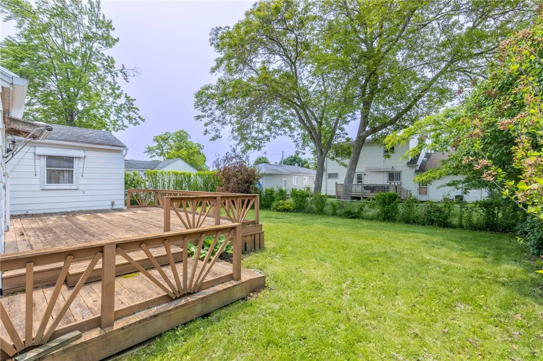 91 Vinal Avenue, Irondequoit, New York 14609, Irondequoit, New York 14609, 2 Bedrooms Bedrooms, 4 Rooms Rooms,1 BathroomBathrooms,Residential,Closed,91 Vinal Avenue, Irondequoit, New York 14609,0,R1614590