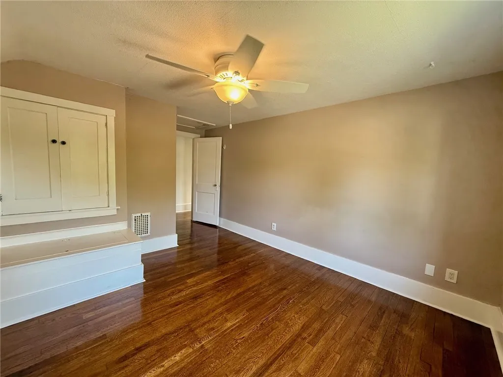 77 Parkview, Irondequoit, New York 14617, Irondequoit, New York 14617, 2 Bedrooms Bedrooms, 4 Rooms Rooms,1 BathroomBathrooms,Residential,Closed,77 Parkview, Irondequoit, New York 14617,R1607139