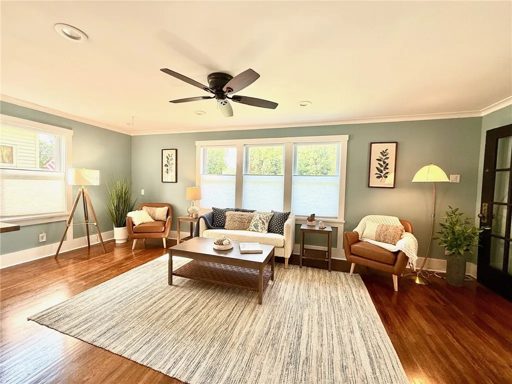 77 Parkview, Irondequoit, New York 14617, Irondequoit, New York 14617, 2 Bedrooms Bedrooms, 4 Rooms Rooms,1 BathroomBathrooms,Residential,Closed,77 Parkview, Irondequoit, New York 14617,R1607139