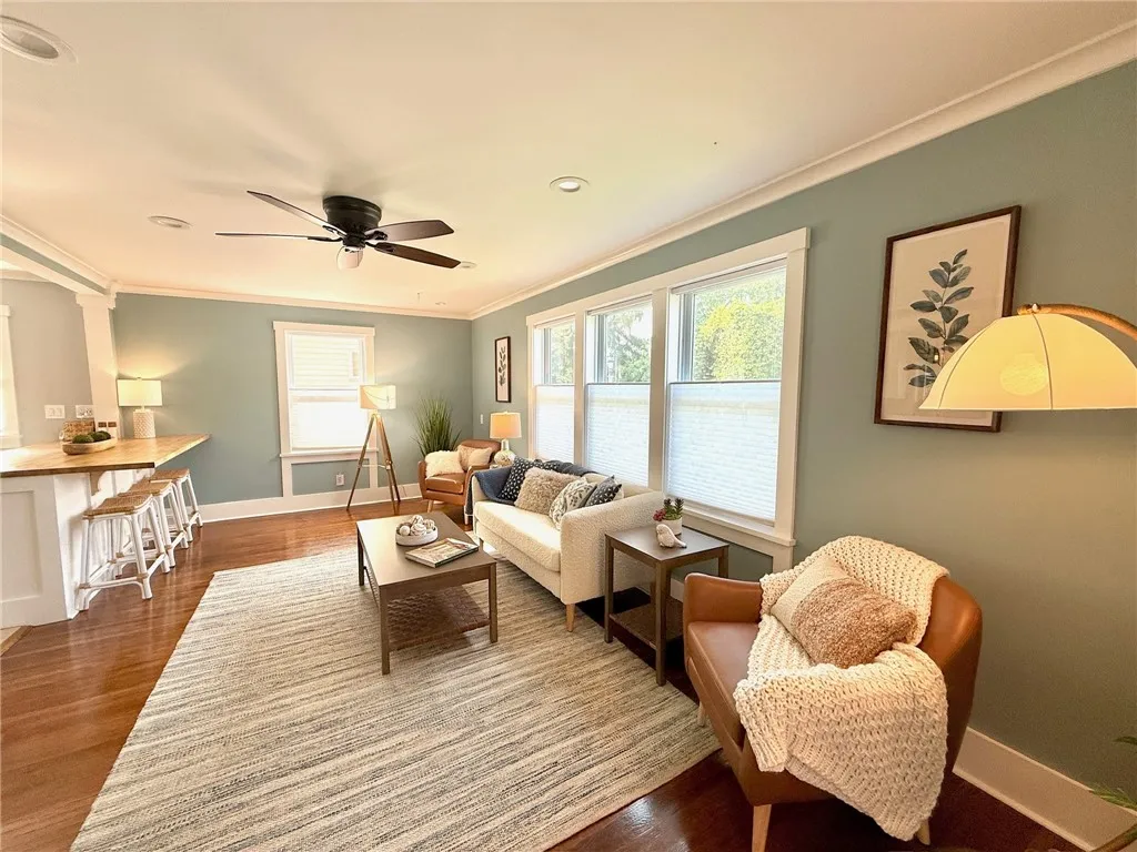 77 Parkview, Irondequoit, New York 14617, Irondequoit, New York 14617, 2 Bedrooms Bedrooms, 4 Rooms Rooms,1 BathroomBathrooms,Residential,Closed,77 Parkview, Irondequoit, New York 14617,R1607139