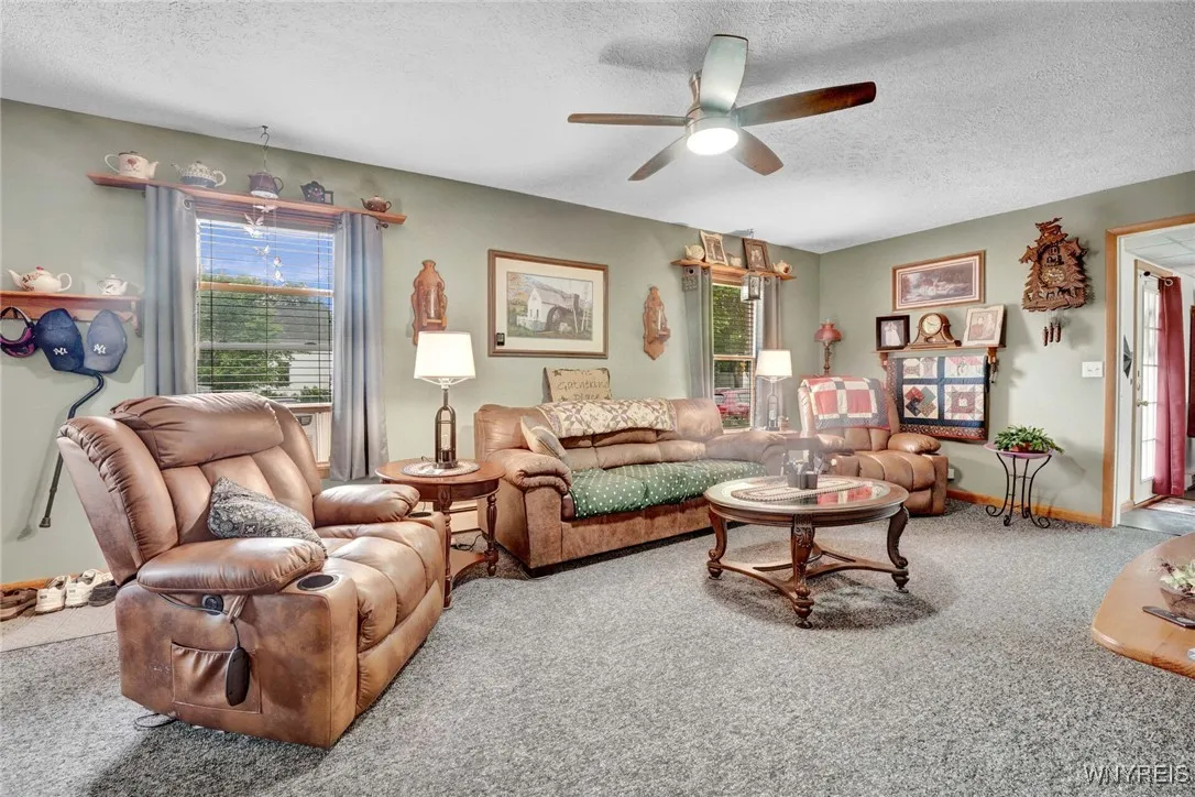 11 Oatka Street, Warsaw, New York 14569, Warsaw, New York 14569, 3 Bedrooms Bedrooms, 8 Rooms Rooms,2 BathroomsBathrooms,Residential,Closed,11 Oatka Street, Warsaw, New York 14569,B1614595