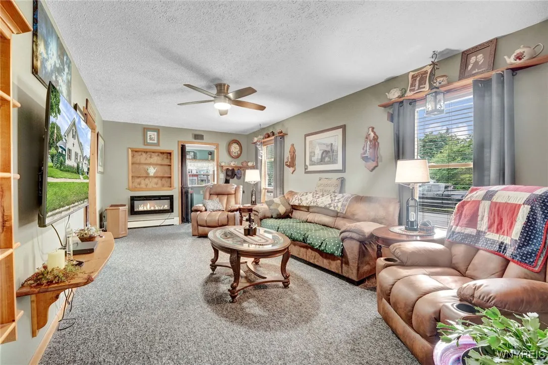 11 Oatka Street, Warsaw, New York 14569, Warsaw, New York 14569, 3 Bedrooms Bedrooms, 8 Rooms Rooms,2 BathroomsBathrooms,Residential,Closed,11 Oatka Street, Warsaw, New York 14569,B1614595
