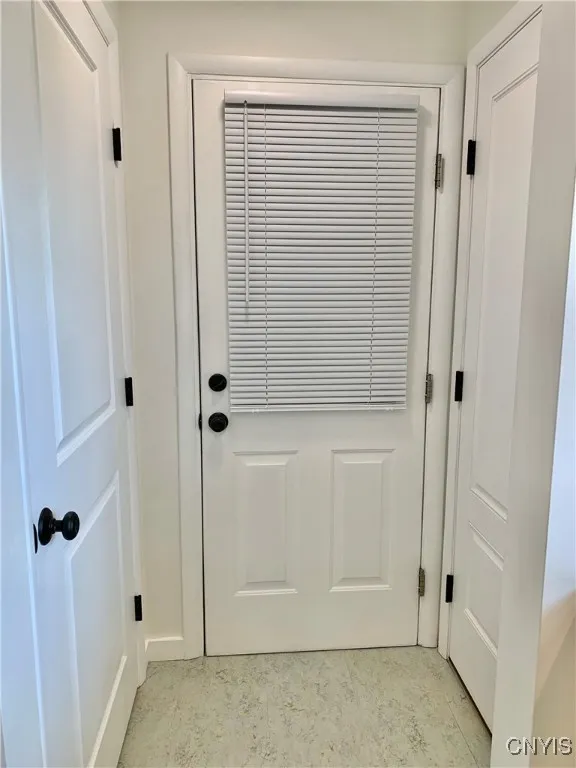 17 Benton Circle, New Hartford, New York 13501, New Hartford, New York 13501, 3 Bedrooms Bedrooms, 7 Rooms Rooms,1 BathroomBathrooms,Residential,Closed,17 Benton Circle, New Hartford, New York 13501,S1614709
