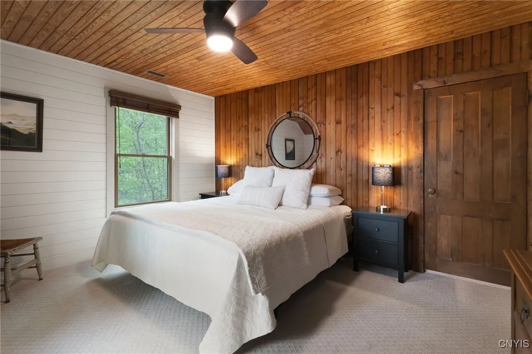 1561 Red Tail Lane, Spafford, New York 13152, Skaneateles, New York 13152, 4 Bedrooms Bedrooms, 9 Rooms Rooms,2 BathroomsBathrooms,Residential,Closed,1561 Red Tail Lane, Spafford, New York 13152,S1613549