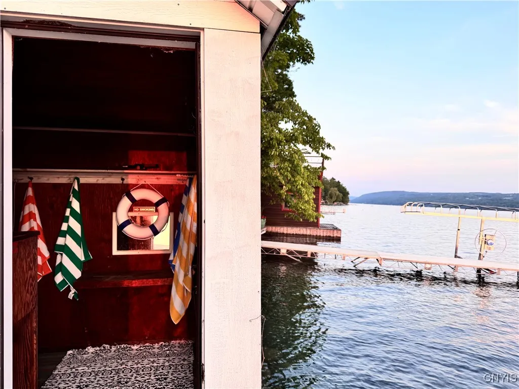 1561 Red Tail Lane, Spafford, New York 13152, Skaneateles, New York 13152, 4 Bedrooms Bedrooms, 9 Rooms Rooms,2 BathroomsBathrooms,Residential,Closed,1561 Red Tail Lane, Spafford, New York 13152,S1613549