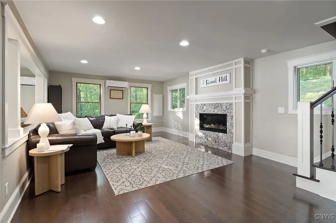 1561 Red Tail Lane, Spafford, New York 13152, Skaneateles, New York 13152, 4 Bedrooms Bedrooms, 9 Rooms Rooms,2 BathroomsBathrooms,Residential,Closed,1561 Red Tail Lane, Spafford, New York 13152,S1613549
