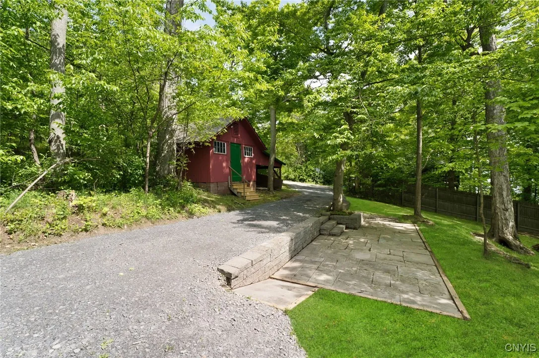 1561 Red Tail Lane, Spafford, New York 13152, Skaneateles, New York 13152, 4 Bedrooms Bedrooms, 9 Rooms Rooms,2 BathroomsBathrooms,Residential,Closed,1561 Red Tail Lane, Spafford, New York 13152,S1613549