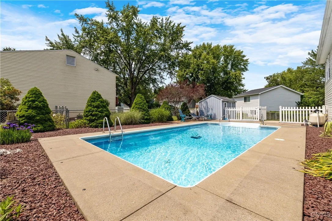8265 Carnation Drive, Clay, New York 13027, Clay, New York 13027, 3 Bedrooms Bedrooms, 9 Rooms Rooms,2 BathroomsBathrooms,Residential,Closed,8265 Carnation Drive, Clay, New York 13027,0,S1614403