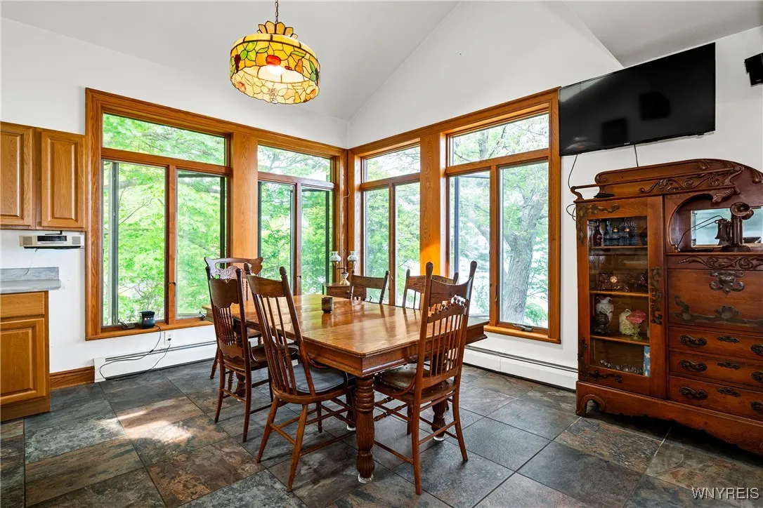 5316 Lake Shore Road, Hamburg, New York 14075, Hamburg, New York 14075, 3 Bedrooms Bedrooms, 10 Rooms Rooms,2 BathroomsBathrooms,Residential,For Sale,5316 Lake Shore Road, Hamburg, New York 14075,B1614508