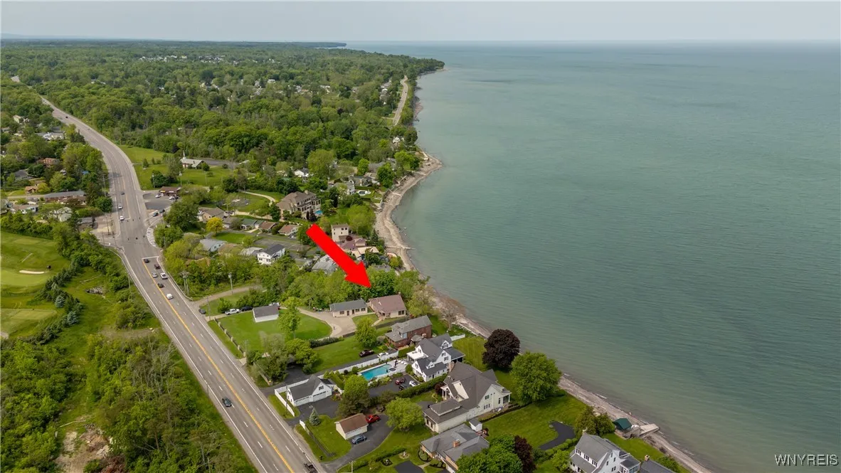 5316 Lake Shore Road, Hamburg, New York 14075, Hamburg, New York 14075, 3 Bedrooms Bedrooms, 10 Rooms Rooms,2 BathroomsBathrooms,Residential,For Sale,5316 Lake Shore Road, Hamburg, New York 14075,B1614508