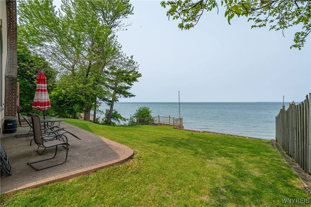 5316 Lake Shore Road, Hamburg, New York 14075, Hamburg, New York 14075, 3 Bedrooms Bedrooms, 10 Rooms Rooms,2 BathroomsBathrooms,Residential,For Sale,5316 Lake Shore Road, Hamburg, New York 14075,B1614508