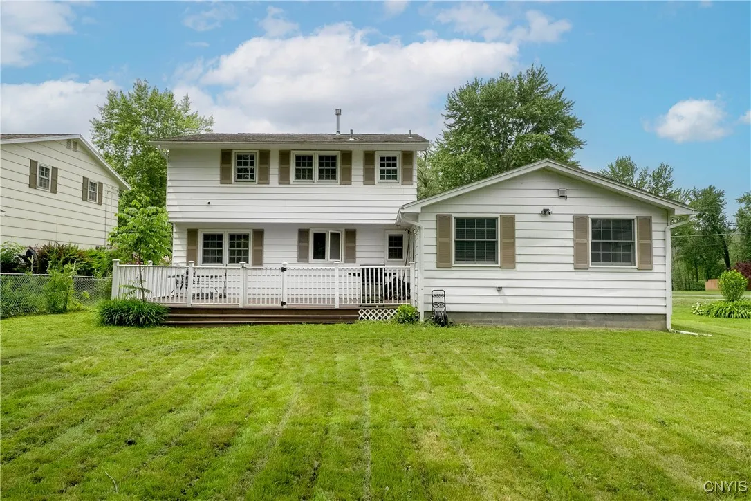 7698 Anchor Drive, Clay, New York 13090, Clay, New York 13090, 4 Bedrooms Bedrooms, 10 Rooms Rooms,2 BathroomsBathrooms,Residential,Closed,7698 Anchor Drive, Clay, New York 13090,0,S1614159