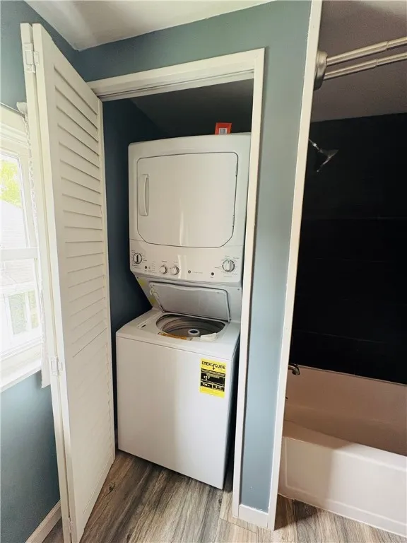 216 West William Street 201, Corning-city, New Yor, Corning City, New York 14830, 4 Bedrooms Bedrooms, ,2 BathroomsBathrooms,Residential,Closed,216 West William Street 201, Corning-city, New Yor,R1614905
