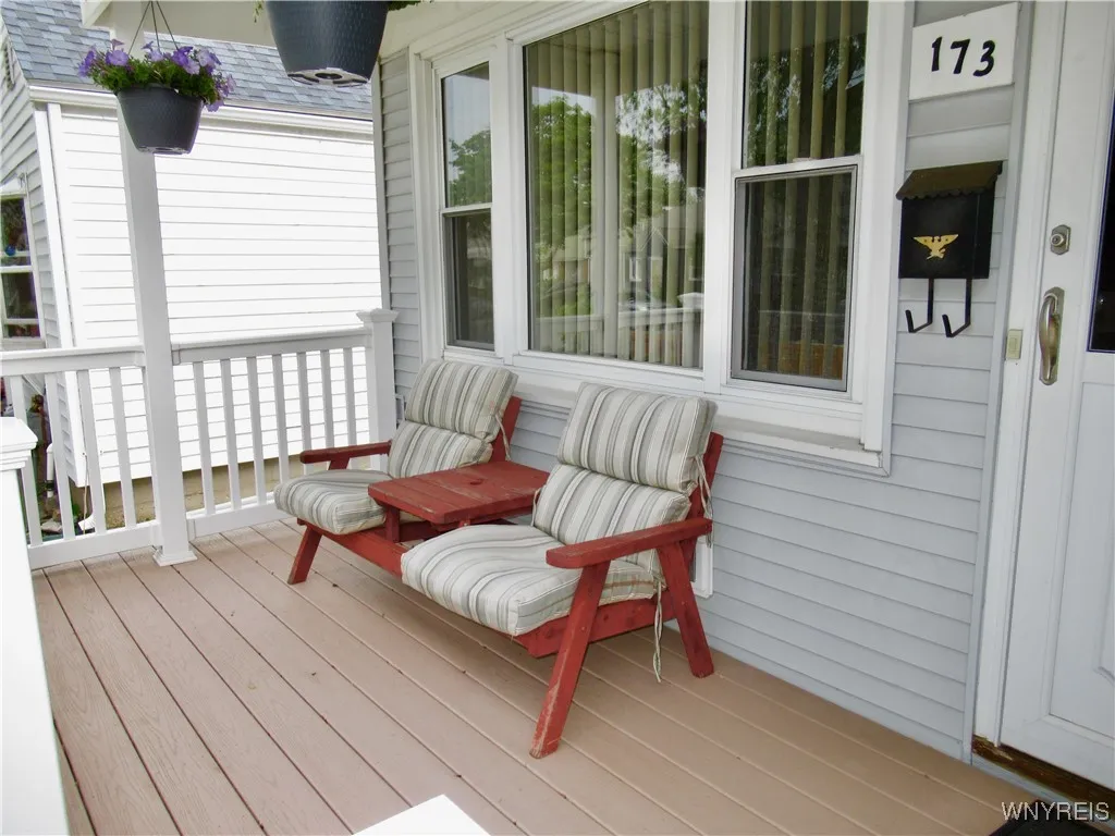 173 Wellington Avenue, Tonawanda-town, New York 14, Tonawanda, New York 14223, 3 Bedrooms Bedrooms, 5 Rooms Rooms,1 BathroomBathrooms,Residential,Closed,173 Wellington Avenue, Tonawanda-town, New York 14,B1614596