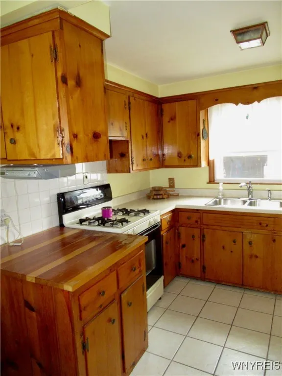 173 Wellington Avenue, Tonawanda-town, New York 14, Tonawanda, New York 14223, 3 Bedrooms Bedrooms, 5 Rooms Rooms,1 BathroomBathrooms,Residential,Closed,173 Wellington Avenue, Tonawanda-town, New York 14,B1614596