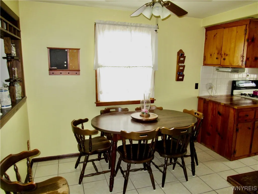 173 Wellington Avenue, Tonawanda-town, New York 14, Tonawanda, New York 14223, 3 Bedrooms Bedrooms, 5 Rooms Rooms,1 BathroomBathrooms,Residential,Closed,173 Wellington Avenue, Tonawanda-town, New York 14,B1614596
