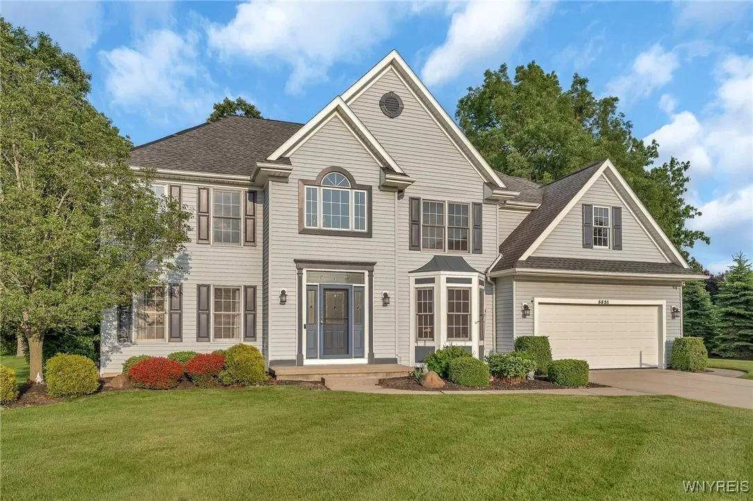 5531 Pine Loch Lane, Clarence, New York 14221, Clarence, New York 14221, 4 Bedrooms Bedrooms, 10 Rooms Rooms,2 BathroomsBathrooms,Residential,Closed,5531 Pine Loch Lane, Clarence, New York 14221,B1613791