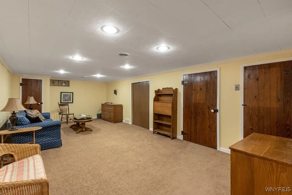 11544 Howe Road, Newstead, New York 14001, Newstead, New York 14001, 5 Bedrooms Bedrooms, 11 Rooms Rooms,2 BathroomsBathrooms,Residential,Closed,11544 Howe Road, Newstead, New York 14001,0,B1614130