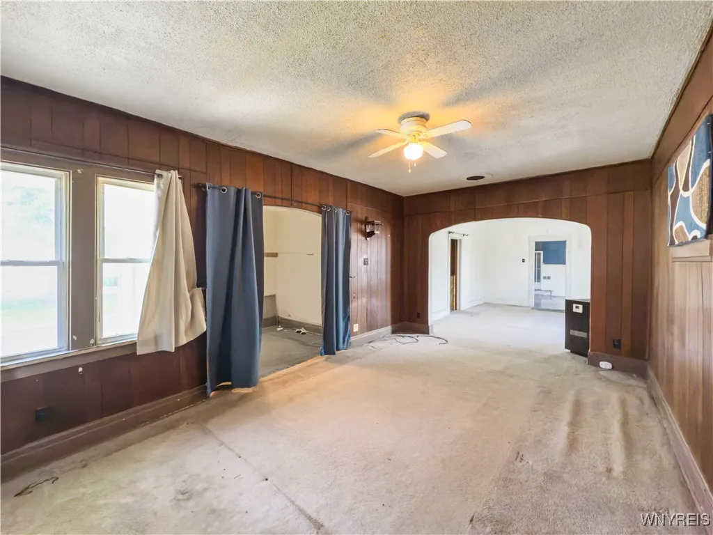 69 Halstead Avenue, Cheektowaga, New York 14212, Cheektowaga, New York 14212, 4 Bedrooms Bedrooms, 7 Rooms Rooms,1 BathroomBathrooms,Residential,For Sale,69 Halstead Avenue, Cheektowaga, New York 14212,B1614982