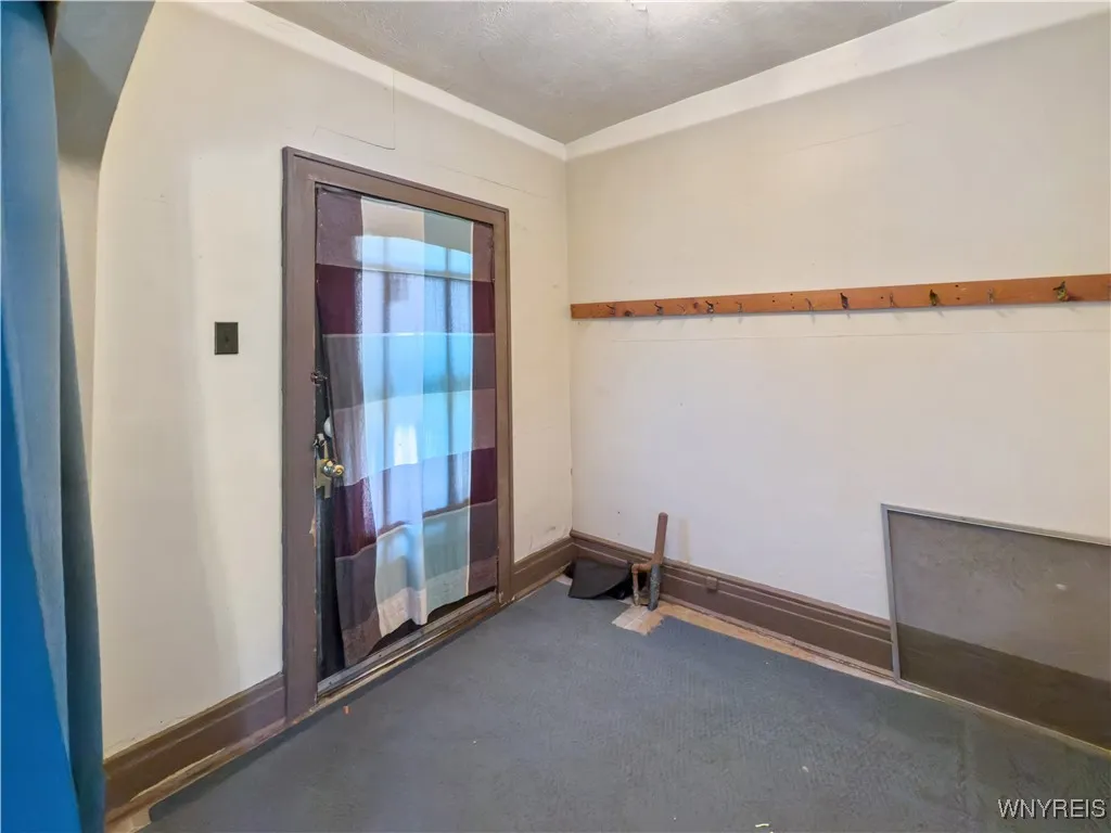 69 Halstead Avenue, Cheektowaga, New York 14212, Cheektowaga, New York 14212, 4 Bedrooms Bedrooms, 7 Rooms Rooms,1 BathroomBathrooms,Residential,For Sale,69 Halstead Avenue, Cheektowaga, New York 14212,B1614982