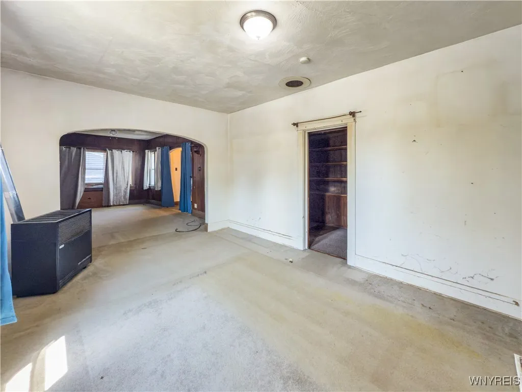 69 Halstead Avenue, Cheektowaga, New York 14212, Cheektowaga, New York 14212, 4 Bedrooms Bedrooms, 7 Rooms Rooms,1 BathroomBathrooms,Residential,For Sale,69 Halstead Avenue, Cheektowaga, New York 14212,B1614982