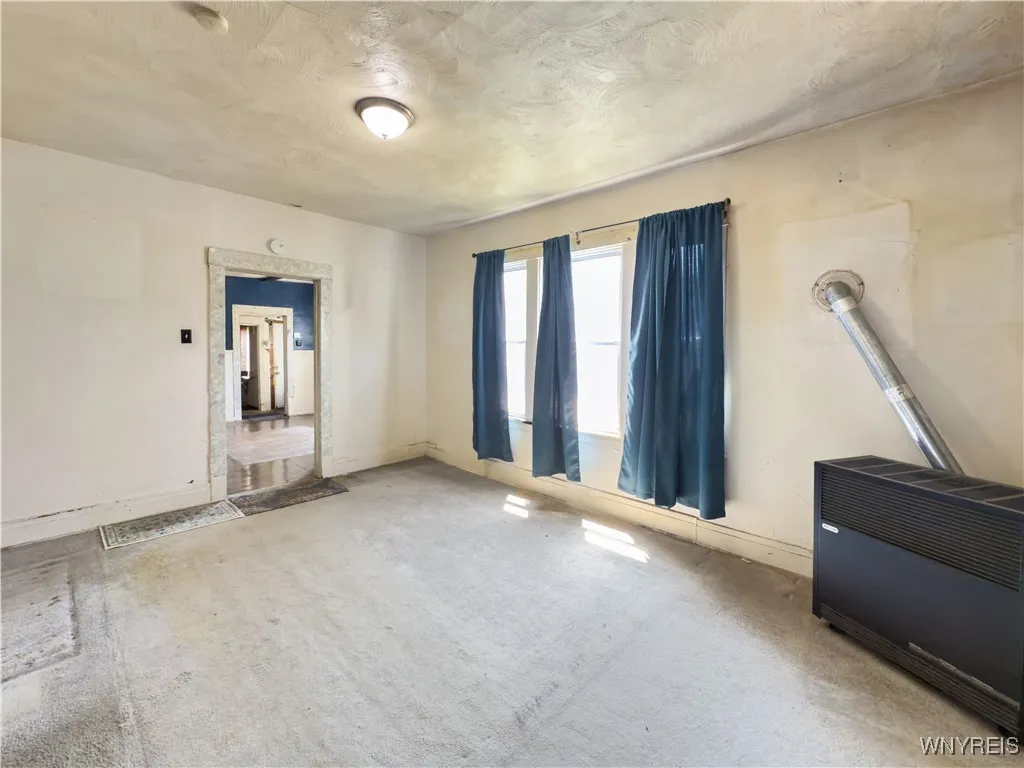 69 Halstead Avenue, Cheektowaga, New York 14212, Cheektowaga, New York 14212, 4 Bedrooms Bedrooms, 7 Rooms Rooms,1 BathroomBathrooms,Residential,For Sale,69 Halstead Avenue, Cheektowaga, New York 14212,B1614982