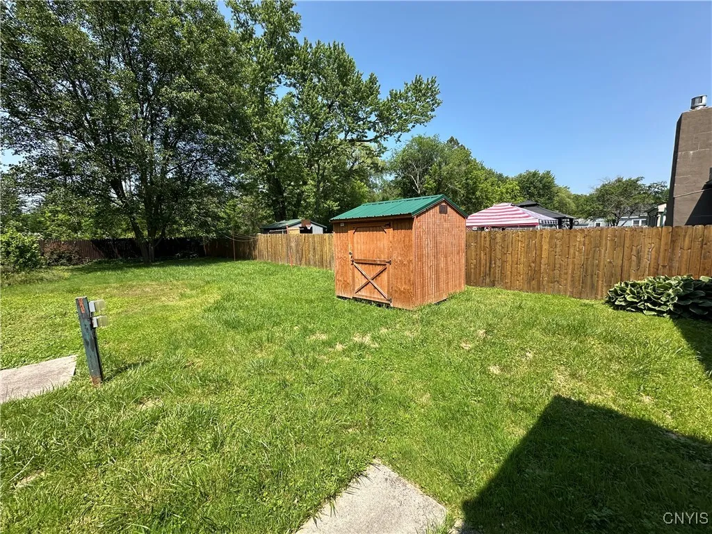5841 Reis Drive, Cicero, New York 13039, Cicero, New York 13039, 3 Bedrooms Bedrooms, 9 Rooms Rooms,1 BathroomBathrooms,Residential,Closed,5841 Reis Drive, Cicero, New York 13039,0,S1614993