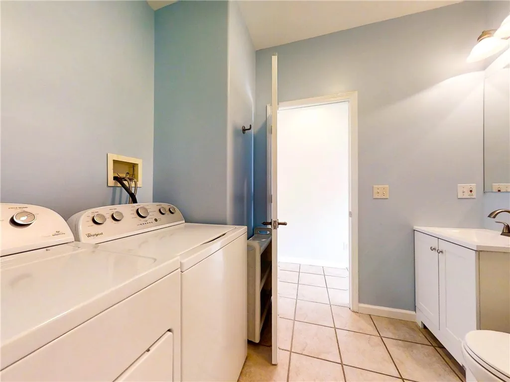 106 Woodsview, Erwin, New York 14870, Erwin, New York 14870, 4 Bedrooms Bedrooms, 11 Rooms Rooms,3 BathroomsBathrooms,Residential,Closed,106 Woodsview, Erwin, New York 14870,0,R1611543