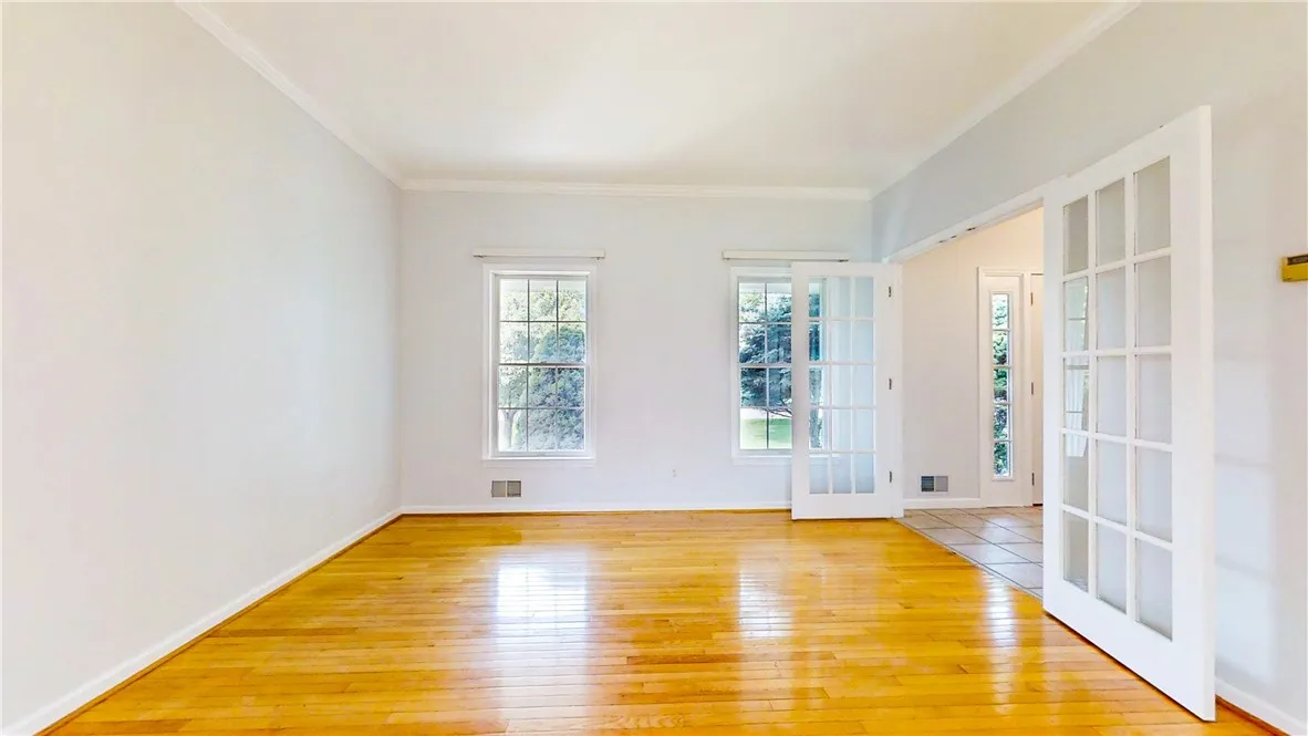 106 Woodsview, Erwin, New York 14870, Erwin, New York 14870, 4 Bedrooms Bedrooms, 11 Rooms Rooms,3 BathroomsBathrooms,Residential,Closed,106 Woodsview, Erwin, New York 14870,0,R1611543