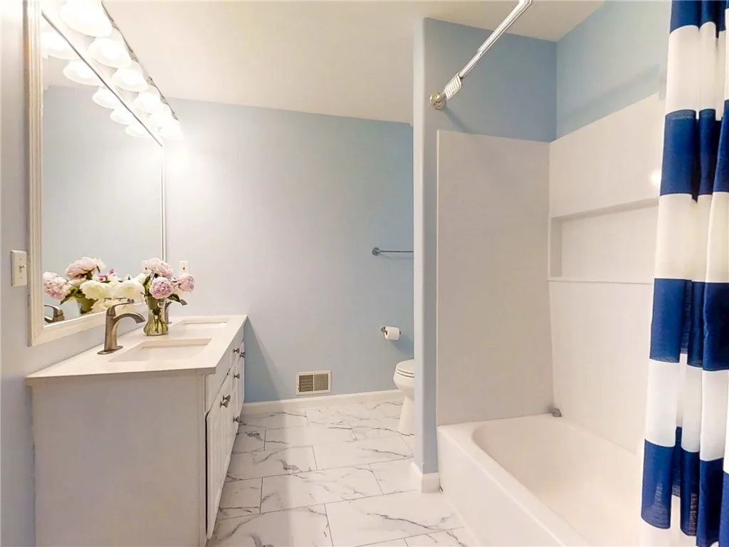 106 Woodsview, Erwin, New York 14870, Erwin, New York 14870, 4 Bedrooms Bedrooms, 11 Rooms Rooms,3 BathroomsBathrooms,Residential,Closed,106 Woodsview, Erwin, New York 14870,0,R1611543