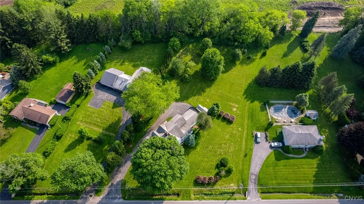 810 Franklin Street, Skaneateles, New York 13152, Skaneateles, New York 13152, 4 Bedrooms Bedrooms, ,4 BathroomsBathrooms,Residential,For Sale,810 Franklin Street, Skaneateles, New York 13152,0,S1614624