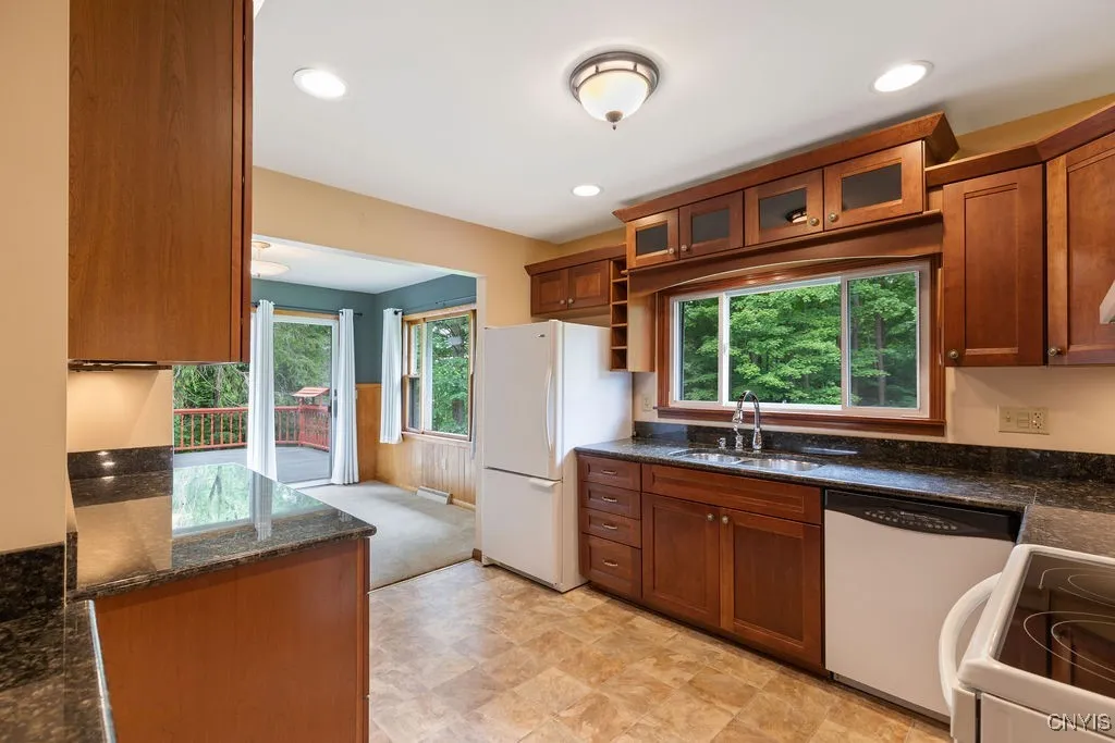 4581 Nelson Road, Fenner, New York 13035, Fenner, New York 13035, 3 Bedrooms Bedrooms, 10 Rooms Rooms,1 BathroomBathrooms,Residential,Closed,4581 Nelson Road, Fenner, New York 13035,0,S1614387