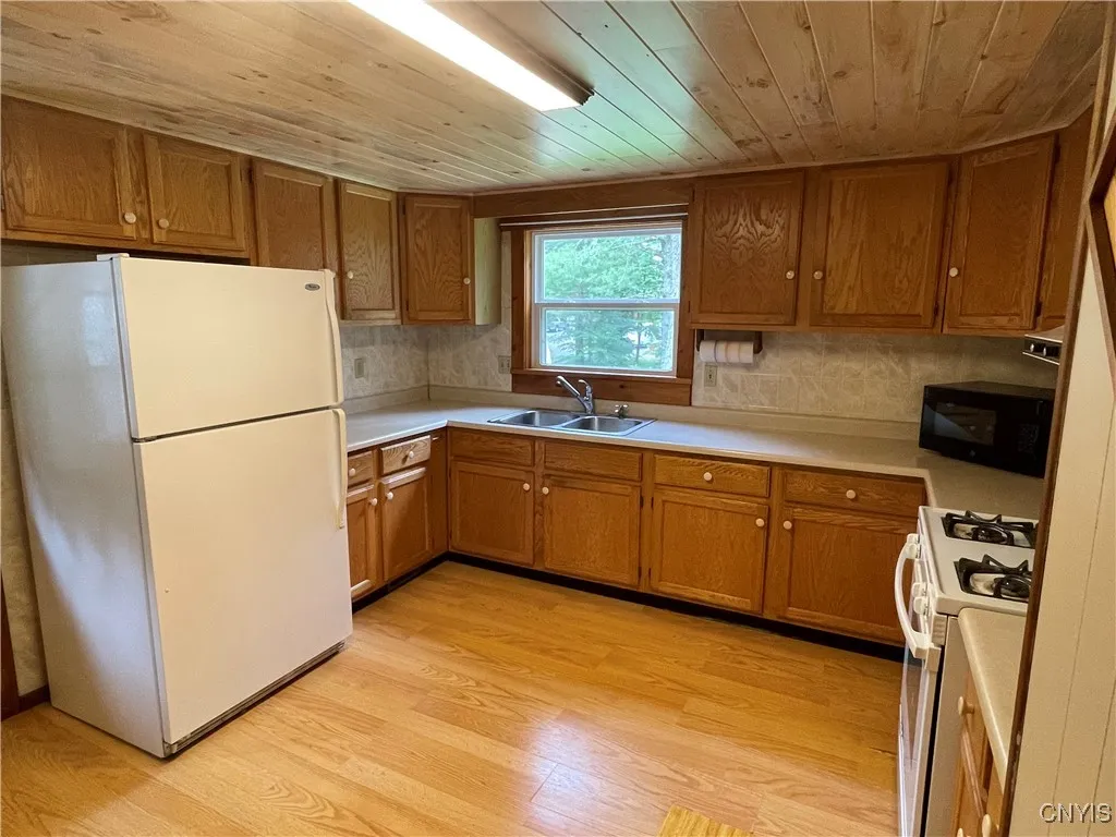 8054 Sand Pond Road, Greig, New York 13343, Greig, New York 13343, 2 Bedrooms Bedrooms, 7 Rooms Rooms,2 BathroomsBathrooms,Residential,Closed,8054 Sand Pond Road, Greig, New York 13343,0,S1614521