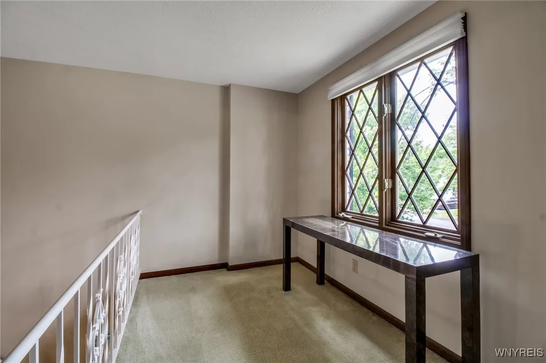 355 Randwood Drive, Amherst, New York 14221, Amherst, New York 14221, 4 Bedrooms Bedrooms, 11 Rooms Rooms,2 BathroomsBathrooms,Residential,Closed,355 Randwood Drive, Amherst, New York 14221,0,B1610377