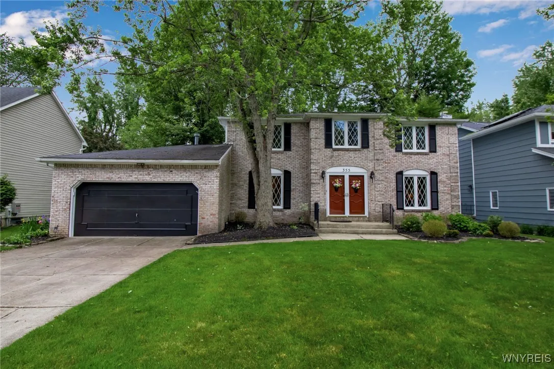 355 Randwood Drive, Amherst, New York 14221, Amherst, New York 14221, 4 Bedrooms Bedrooms, 11 Rooms Rooms,2 BathroomsBathrooms,Residential,Closed,355 Randwood Drive, Amherst, New York 14221,0,B1610377