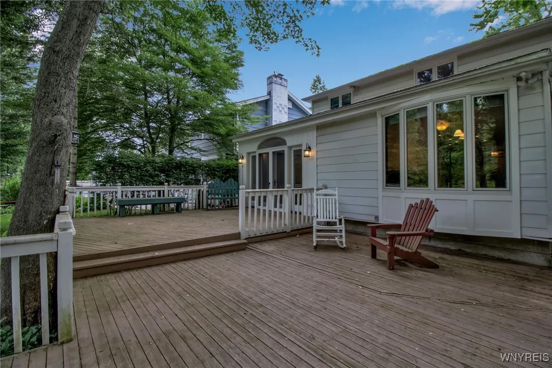 355 Randwood Drive, Amherst, New York 14221, Amherst, New York 14221, 4 Bedrooms Bedrooms, 11 Rooms Rooms,2 BathroomsBathrooms,Residential,Closed,355 Randwood Drive, Amherst, New York 14221,0,B1610377