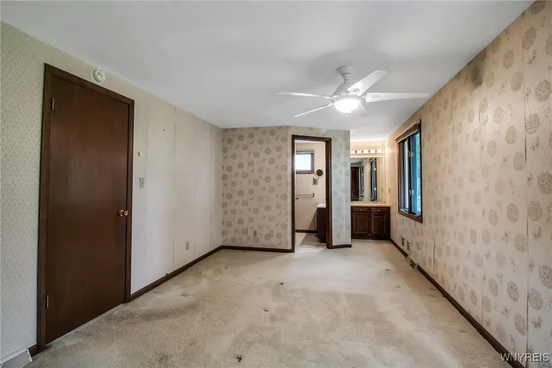 355 Randwood Drive, Amherst, New York 14221, Amherst, New York 14221, 4 Bedrooms Bedrooms, 11 Rooms Rooms,2 BathroomsBathrooms,Residential,Closed,355 Randwood Drive, Amherst, New York 14221,0,B1610377