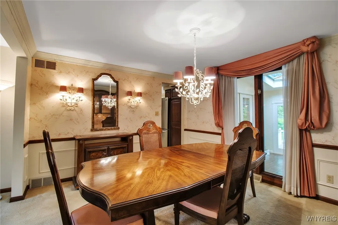 355 Randwood Drive, Amherst, New York 14221, Amherst, New York 14221, 4 Bedrooms Bedrooms, 11 Rooms Rooms,2 BathroomsBathrooms,Residential,Closed,355 Randwood Drive, Amherst, New York 14221,0,B1610377