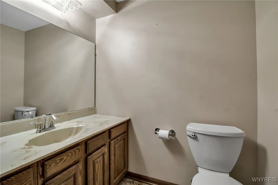 355 Randwood Drive, Amherst, New York 14221, Amherst, New York 14221, 4 Bedrooms Bedrooms, 11 Rooms Rooms,2 BathroomsBathrooms,Residential,Closed,355 Randwood Drive, Amherst, New York 14221,0,B1610377